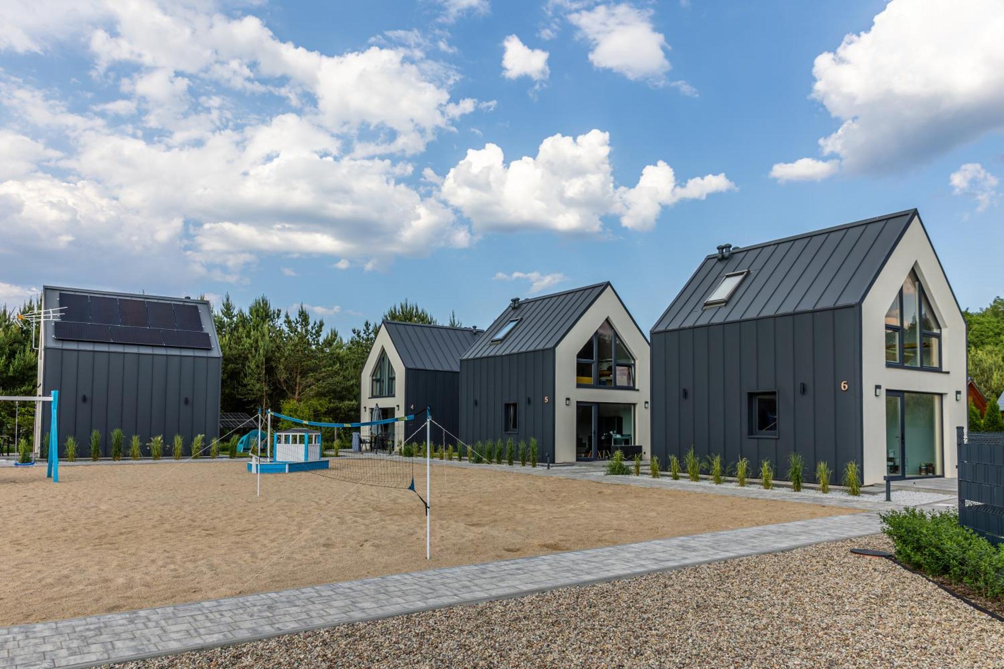 Zakatek Sasanki Villa Лубятово Екстериор снимка