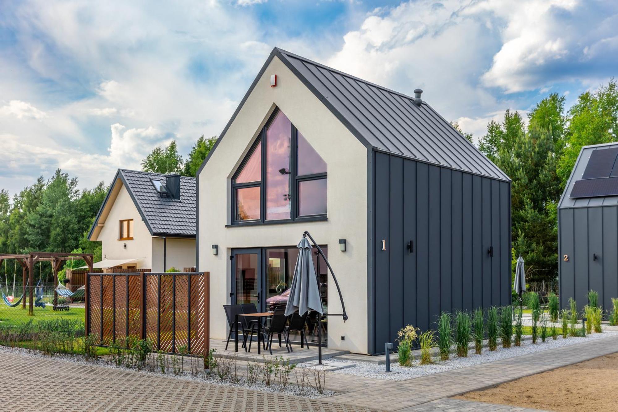 Zakatek Sasanki Villa Лубятово Екстериор снимка